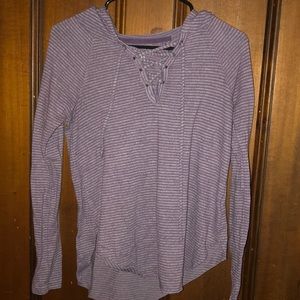 American Eagle soft long sleeve with hood